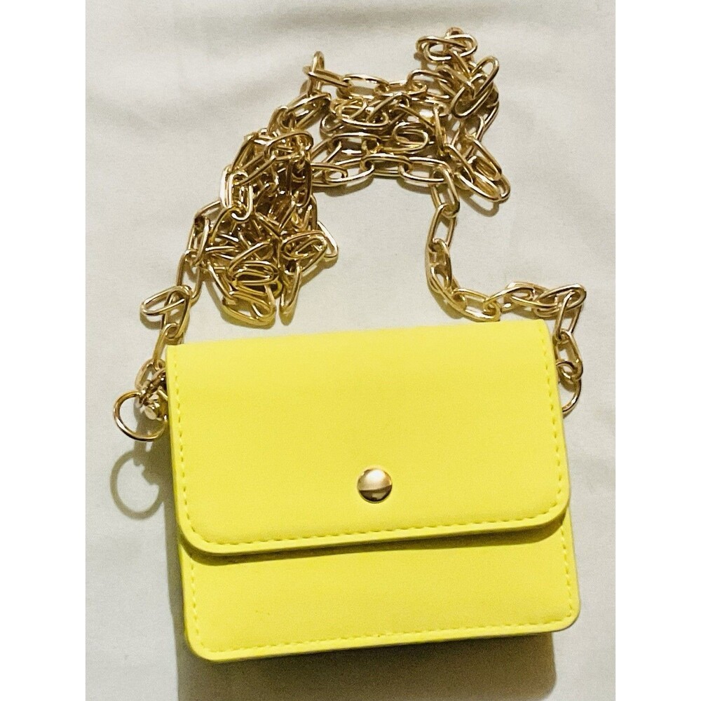 Universal Thread Women's Mini Crossbody Bag with Gold Chain Strap Yellow